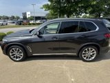 Used 2021 BMW X5 xDrive40i w/ Premium Package image 2
