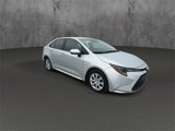 Used 2025 Toyota Corolla LE image 2