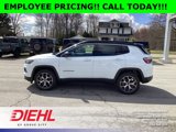 New 2025 Jeep Compass Limited image 4
