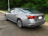 Used 2023 Nissan Altima 2.5 SV image 3