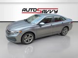 Used 2024 Volkswagen Jetta SE image 3