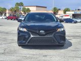 Used 2020 Toyota Camry SE image 2