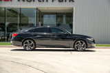 Used 2018 Honda Accord Sport image 4