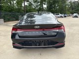Used 2023 Hyundai Elantra Limited image 5