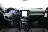 New 2025 Volvo XC40 B5 Core image 2