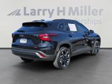Used 2025 Chevrolet Trax RS image 5