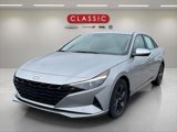 Used 2023 Hyundai Elantra SEL image 3