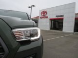Used 2021 Toyota Tacoma TRD Off-Road image 4