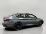 New 2025 Volkswagen Jetta SE image 2
