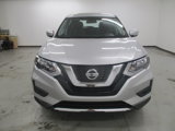 Used 2017 Nissan Rogue S image 2