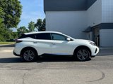 Used 2024 Nissan Murano Platinum w/ Cargo Package image 2