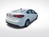 Used 2017 Kia Forte LX image 5