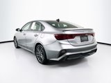 Used 2023 Kia Forte GT-Line image 5