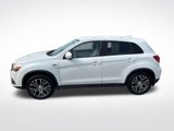 Used 2019 Mitsubishi Outlander Sport SE image 2