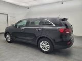 Used 2020 Kia Sorento LX image 3