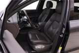 Certified 2021 Porsche Macan S image 5