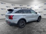 Used 2023 Kia Sorento X-Line EX image 5