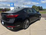 Used 2018 Kia Cadenza Limited image 3