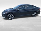 Certified 2025 Volkswagen Jetta SEL image 3