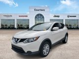 Used 2017 Nissan Rogue Sport S w/ S Appearance Package image 2