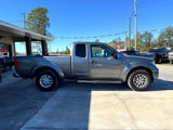 Used 2017 Nissan Frontier SV image 4