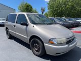 Used 2000 Nissan Quest SE image 2