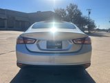 Used 2022 Chevrolet Malibu LT image 6