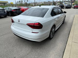 Used 2018 Volkswagen Passat 2.0T R-Line image 6