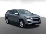Used 2023 Chevrolet Equinox LT image 3