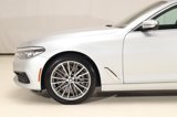 Used 2020 BMW 530i xDrive w/ M Sport Package image 2