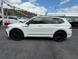 Used 2022 Volkswagen Tiguan SE R-Line image 2