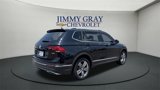 Used 2021 Volkswagen Tiguan SEL image 3