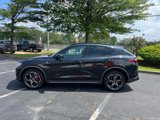 Used 2022 Alfa Romeo Stelvio Ti image 2
