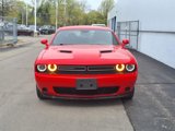 Used 2023 Dodge Challenger SXT image 2