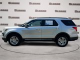 Used 2019 Ford Explorer XLT w/ Equipment Group 201A image 2