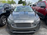 Used 2020 Ford Fusion SE image 2