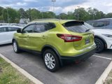 Used 2020 Nissan Rogue Sport SV image 3