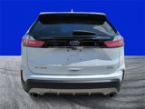 Used 2020 Ford Edge SEL image 4