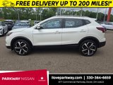 Used 2020 Nissan Rogue Sport SL image 3