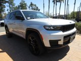 Used 2023 Jeep Grand Cherokee L Laredo image 6