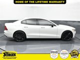 Used 2019 Volvo S60 T6 R-Design image 6
