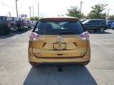 Used 2014 Nissan Rogue S image 5