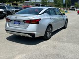 Used 2024 Nissan Altima 2.5 SV image 3