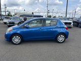 Used 2012 Toyota Yaris 4-Door Hatchback image 2