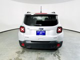 Used 2018 Jeep Renegade Latitude image 6