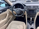 Used 2017 Volkswagen Passat 1.8T R-Line image 5