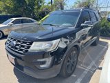 Used 2017 Ford Explorer XLT w/ Equipment Group 202A image 4