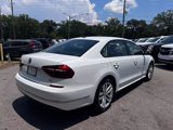 Used 2019 Volkswagen Passat 2.0T Wolfsburg image 5