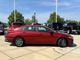 Used 2024 Hyundai Elantra SEL image 5