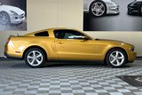 Used 2010 Ford Mustang GT Premium image 3
